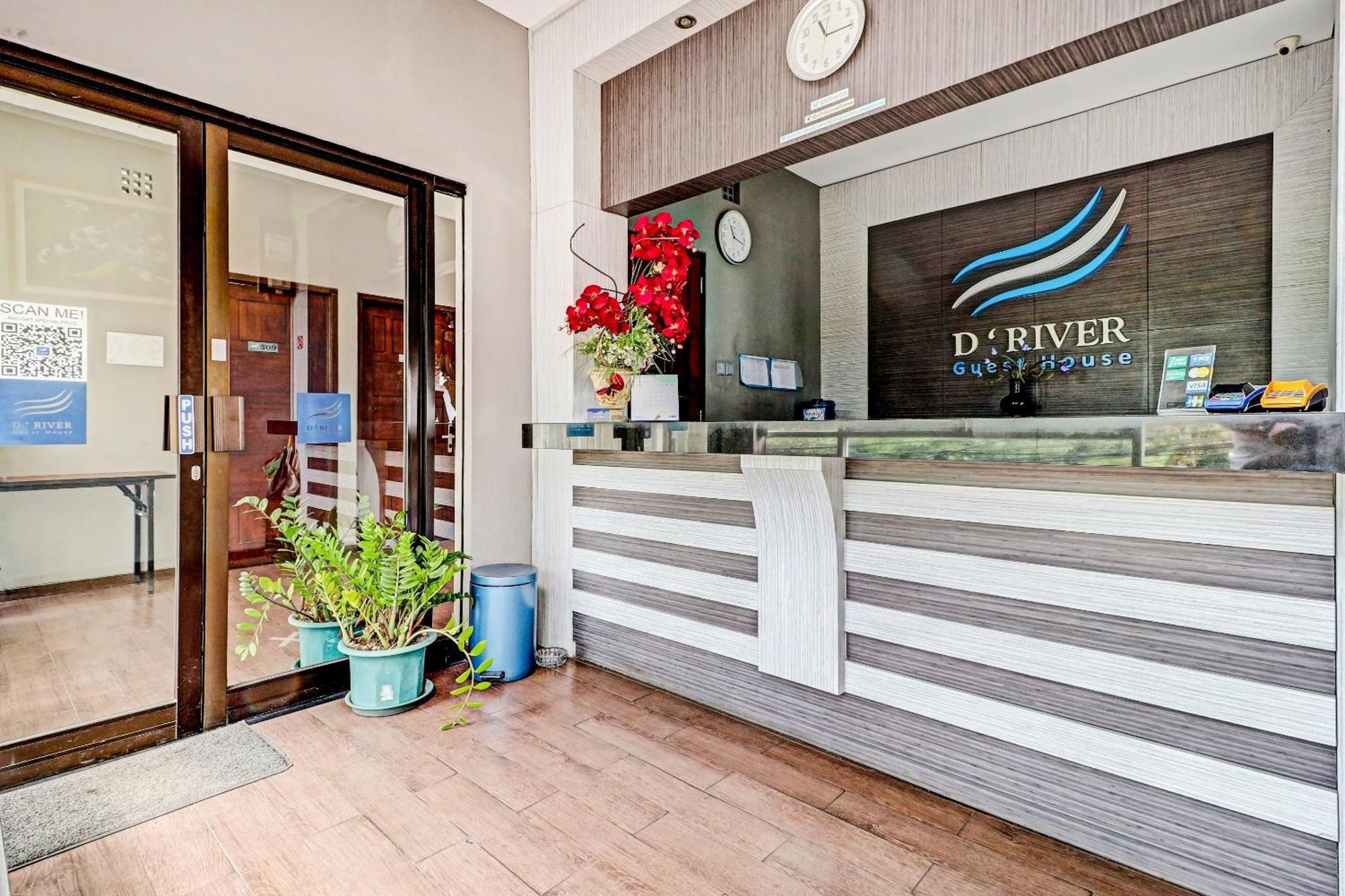 D River Pensión Bandung Exterior foto