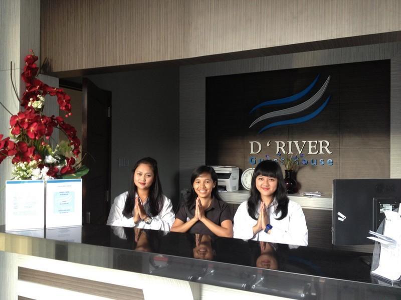 D River Pensión Bandung Exterior foto