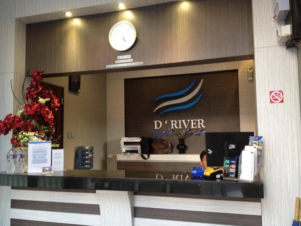 D River Pensión Bandung Exterior foto